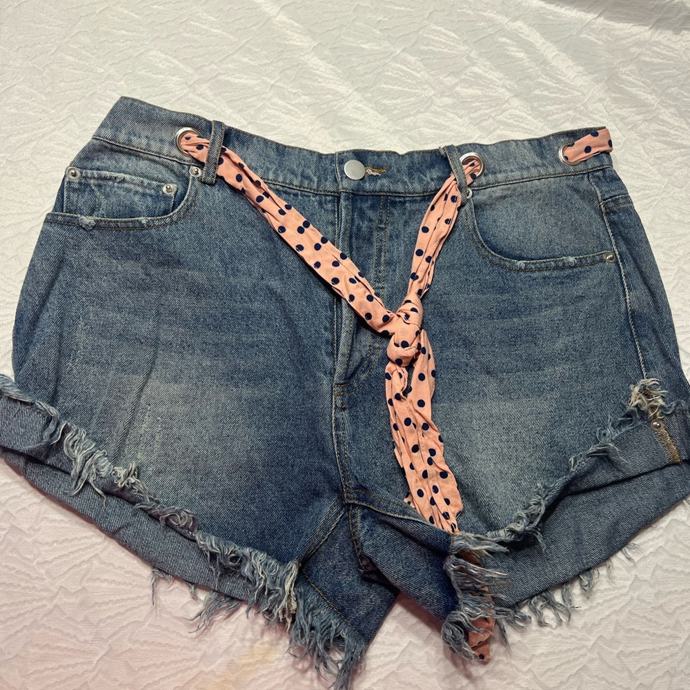 Women's Denim Shorts with Pink Polka Dot Belt